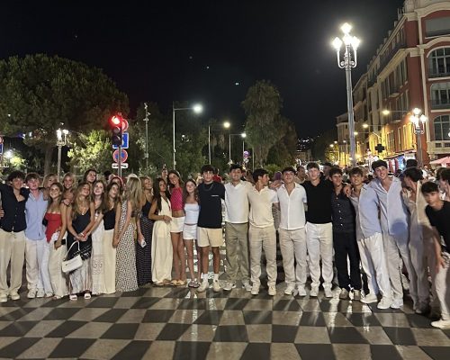 Nice at night group