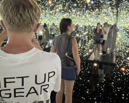 The Broad Field Trip_Infinity Mirrored Room fashion