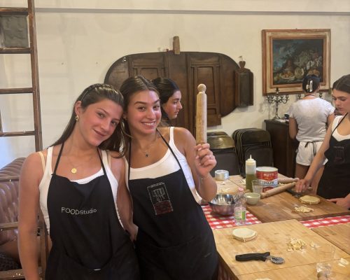 girls cooking florence 2