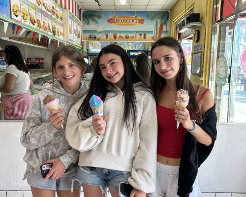 girls ice cream malibu pepperdine MS